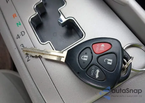 2007 Toyota Camry Le z USA, uszkodzony, nr VIN 4T1BE46KX7U111437